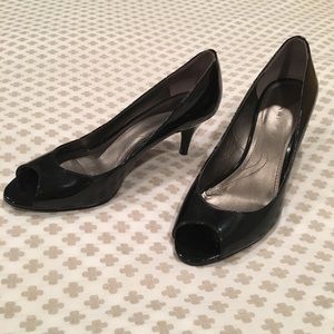 Women’s black peep toe heels